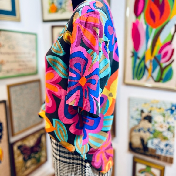 Vintage (?) Silk Floral Boho Colorful Short Sleeve Top Anthro Marimekko Style - Picture 3 of 10